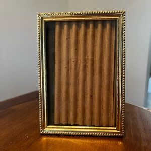 Vintage 3.5x5 Ornate Gold Photo Frame, Vintage Gold Photo Frames, 3.5x5 Frames.